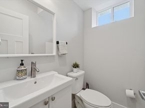 488 Evergreen Avenue, Philadelphia PA 19128