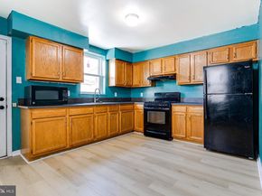 1805 S 5TH Street, Philadelphia PA 19148