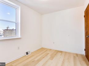 1805 S 5TH Street, Philadelphia PA 19148