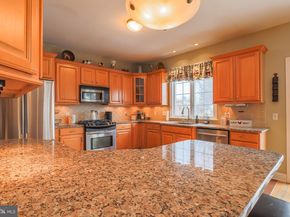 4505 Aubrey Avenue, Philadelphia PA 19114