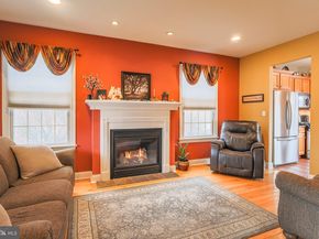 4505 Aubrey Avenue, Philadelphia PA 19114