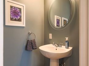 4505 Aubrey Avenue, Philadelphia PA 19114