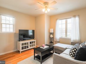 4505 Aubrey Avenue, Philadelphia PA 19114