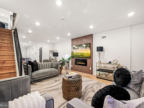 5118 Marion Street, Philadelphia PA 19144