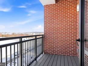 701 Swann Avenue 507, Alexandria VA 22301