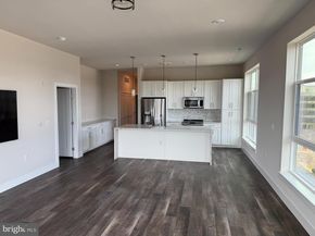 1761 Old Meadow Road 517, Mclean VA 22102