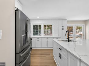 8612 Cottage Street, Vienna VA 22180