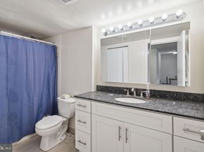 1420 Locust Street 8O, Philadelphia PA 19102