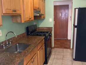5101 8TH Road S 102, Arlington VA 22204