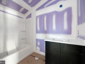 453 E Franklin Street TWIN B, Media PA 19063