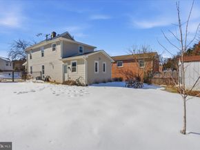 2231 N Culpeper Street N, Arlington VA 22207