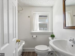 2231 N Culpeper Street N, Arlington VA 22207