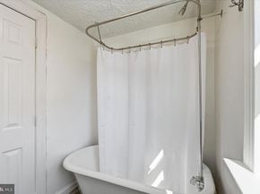 2231 N Culpeper Street N, Arlington VA 22207