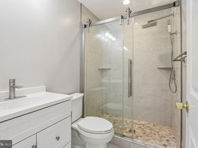 2675 Edgemont Street, Philadelphia PA 19125