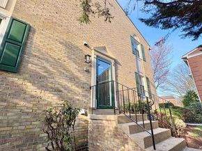 2660 Centennial Court, Alexandria VA 22311