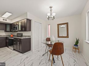 4599 Logsdon Drive 37, Annandale VA 22003