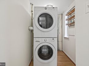 4599 Logsdon Drive 37, Annandale VA 22003