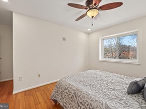 4599 Logsdon Drive 37, Annandale VA 22003