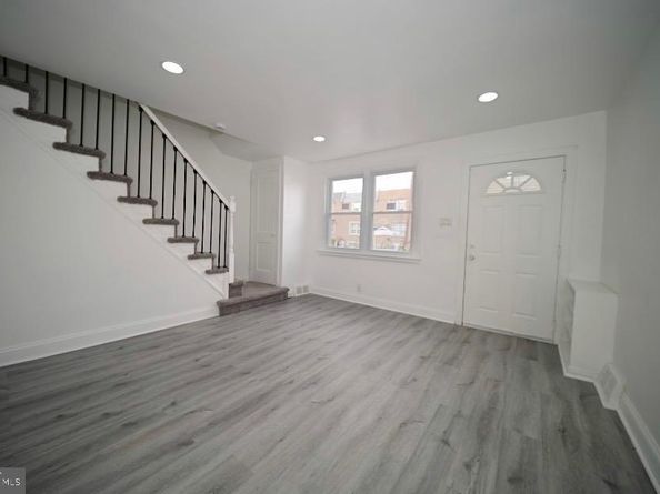 614 E. Annsbury Street, Philadelphia PA 19120