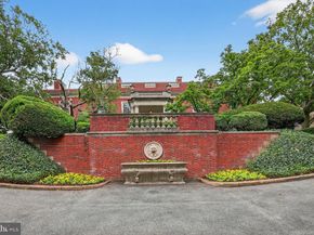 1661 Crescent Place NW 604, Washington DC 20009