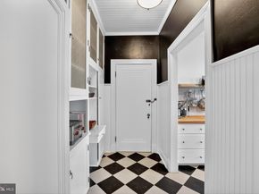 1661 Crescent Place NW 604, Washington DC 20009