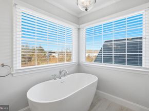 11866 Timber Knoll Court, Herndon VA 20170