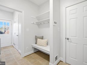 11866 Timber Knoll Court, Herndon VA 20170