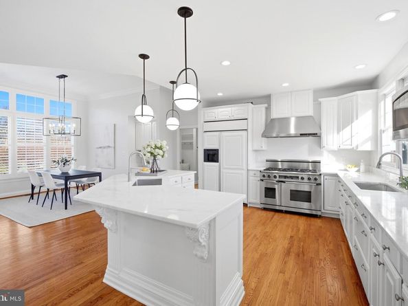 11866 Timber Knoll Court, Herndon VA 20170