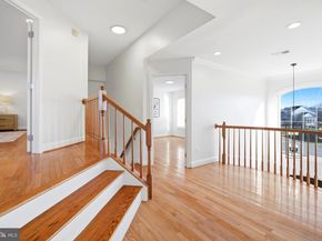 11866 Timber Knoll Court, Herndon VA 20170