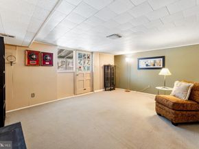 3602 Essex Lane, Philadelphia PA 19114