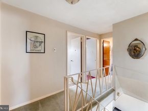 3602 Essex Lane, Philadelphia PA 19114