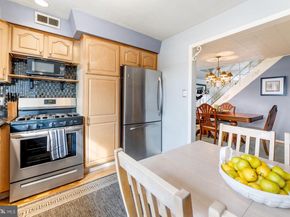 3602 Essex Lane, Philadelphia PA 19114