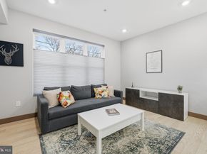 2109 M Street NE 5, Washington DC 20002