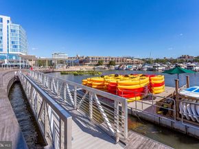 45 Sutton Square SW 605, Washington DC 20024