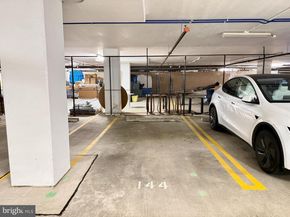 45 Sutton Square SW 605, Washington DC 20024