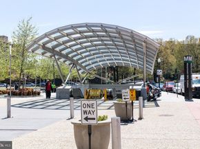 45 Sutton Square SW 605, Washington DC 20024