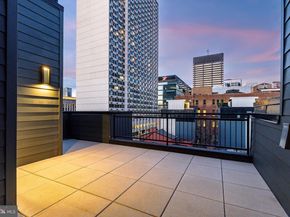 2320 Sansom Street, Philadelphia PA 19103