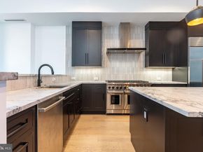 2320 Sansom Street, Philadelphia PA 19103