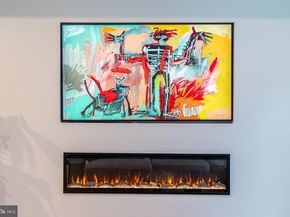 2320 Sansom Street, Philadelphia PA 19103