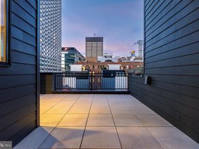 2320 Sansom Street, Philadelphia PA 19103