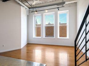 1027 Arch Street 407, Philadelphia PA 19107