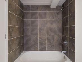 1027 Arch Street 407, Philadelphia PA 19107