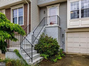 45610 Whitcomb Square, Sterling VA 20166