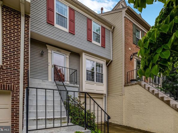 45610 Whitcomb Square, Sterling VA 20166