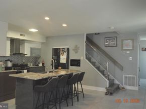 10215 Murty Lane, Philadelphia PA 19116