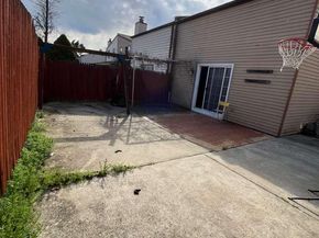 10215 Murty Lane, Philadelphia PA 19116