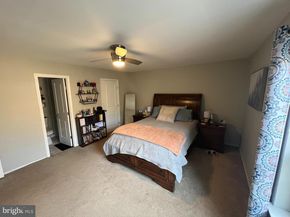4000 Gypsy Lane 247B, Philadelphia PA 19129