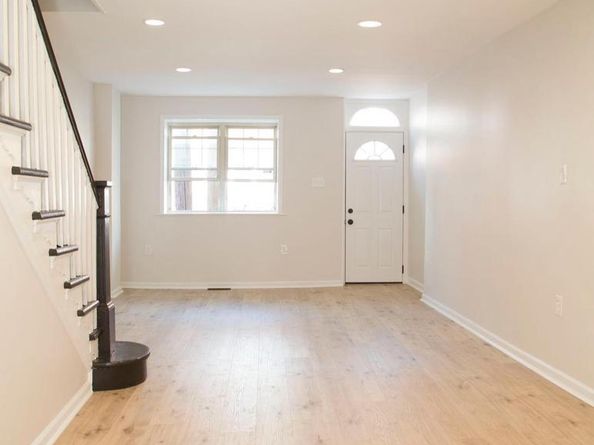 1229 S Warnock Street, Philadelphia PA 19147