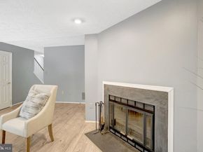 7868 Newport Glen Pass, Annandale VA 22003