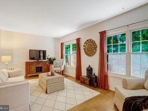 7868 Newport Glen Pass, Annandale VA 22003